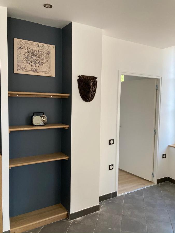 Suite Charles - Vue Musee Rimbaud Charleville-Mézières エクステリア 写真